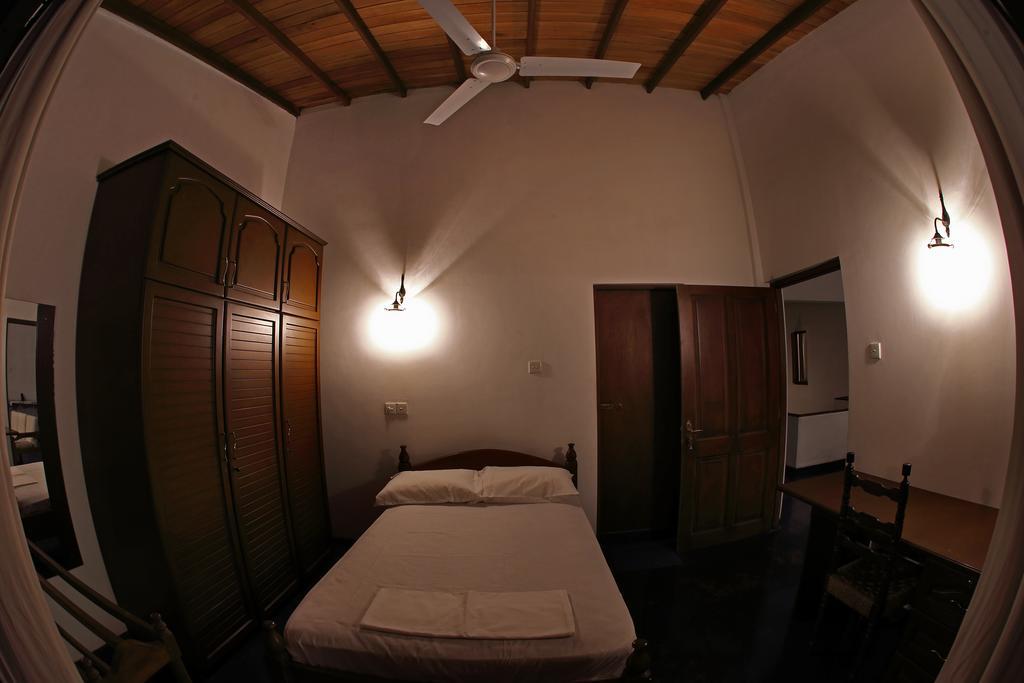 Banda Casa, كاندي المظهر الخارجي الصورة