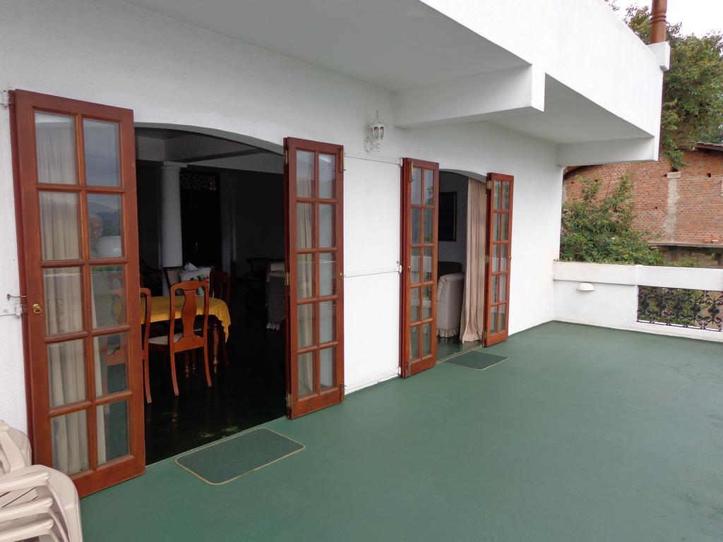 Banda Casa, كاندي المظهر الخارجي الصورة
