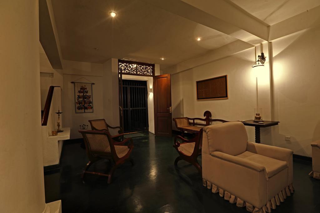 Banda Casa, كاندي المظهر الخارجي الصورة