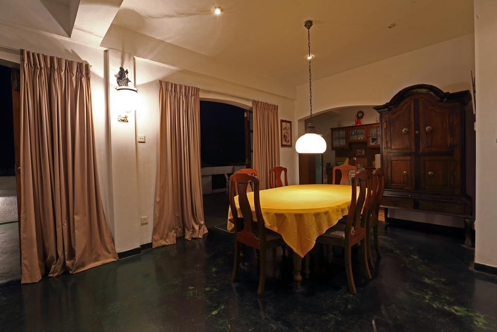 Banda Casa, كاندي المظهر الخارجي الصورة