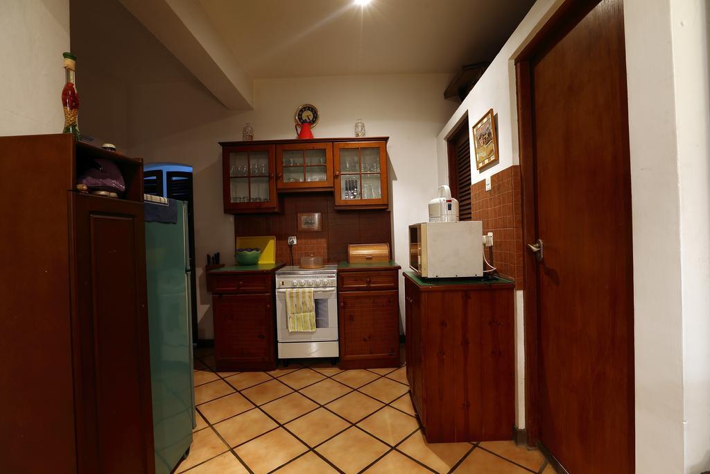 Banda Casa, كاندي المظهر الخارجي الصورة