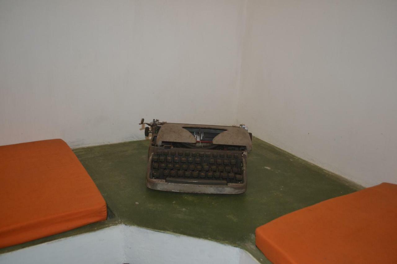 Banda Casa, كاندي المظهر الخارجي الصورة